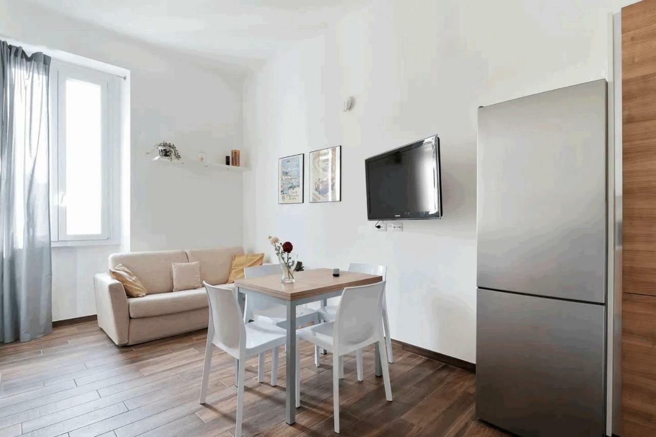 Isola View Renovated Apartment มิลาน ภายนอก รูปภาพ