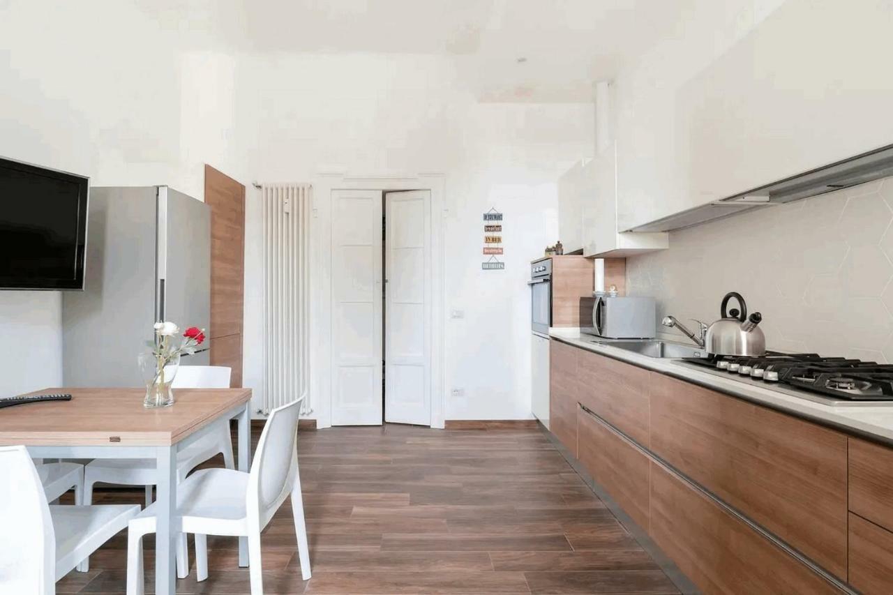 Isola View Renovated Apartment มิลาน ภายนอก รูปภาพ